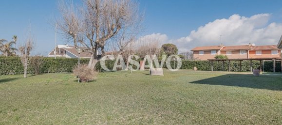 4 bedrooms Villa in Ladispoli, Italy No. 321797 9