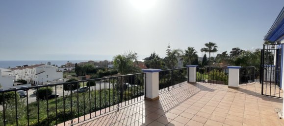 6 غرف نوم فيلا في Estepona, Spain رقم 49101 37