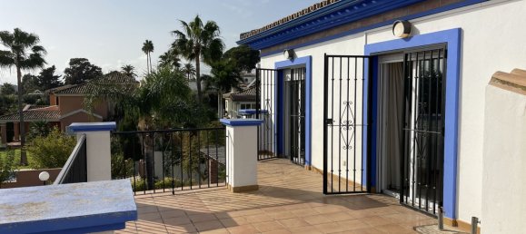 6 غرف نوم فيلا في Estepona, Spain رقم 49101 51