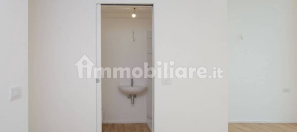 1 bedroom Apartment in Milan, Italy No. 249990 12