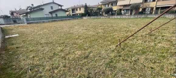 قطعة أرض في Martinengo, Italy 910متر مربع رقم 82706 5