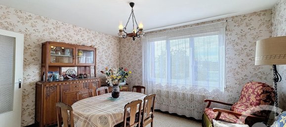 4 bedrooms House in Salbris, France No. 77516 4