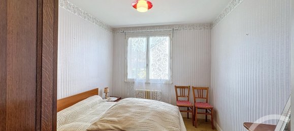 4 bedrooms House in Salbris, France No. 77516 5