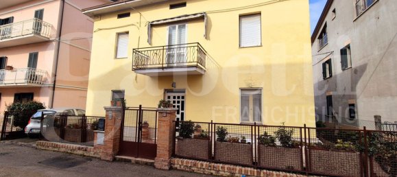 4 chambres Maison à Assisi, Italy No. 126253 4