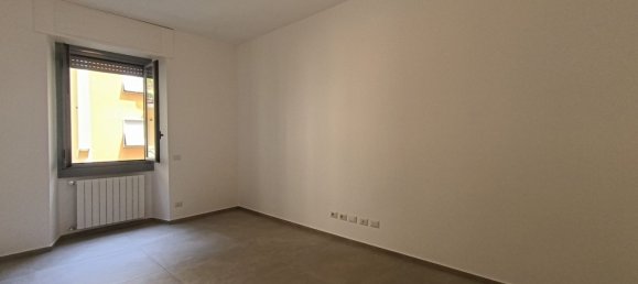 Apartamento T3 em Milan, Italy N.º 336889 12