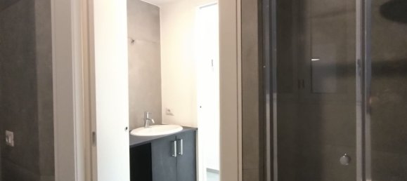 Apartamento T3 em Milan, Italy N.º 336889 21