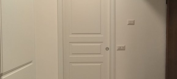 Apartamento T3 em Milan, Italy N.º 336889 28