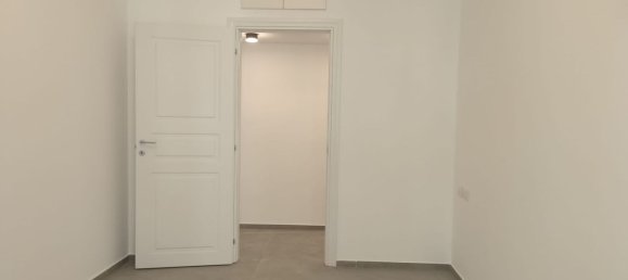 Apartamento T3 em Milan, Italy N.º 336889 13