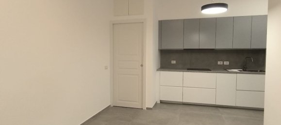 Apartamento T3 em Milan, Italy N.º 336889 5