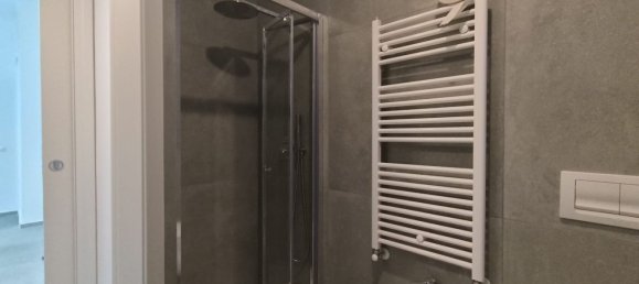 Apartamento T3 em Milan, Italy N.º 336889 20