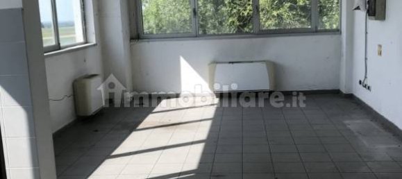 Склад с 1 комнатой в Реторбидо, Италия № 144483 28