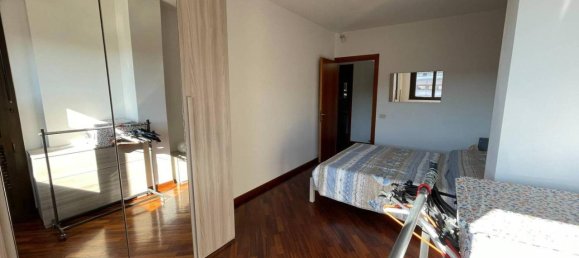4 rooms Apartment in Perugia, Italy No. 141884 7