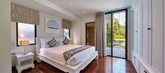 Кафе / ресторан с 4 спальнями в Самуй, Таиланд № 7203 16