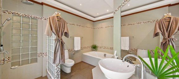 Кафе / ресторан с 4 спальнями в Самуй, Таиланд № 7203 15