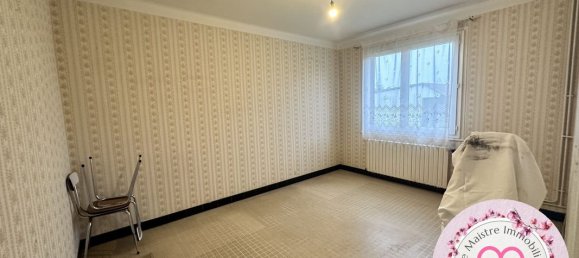 3 Schlafzimmer Haus in Dampierre-en-Burly, France, Nr. 212194 6