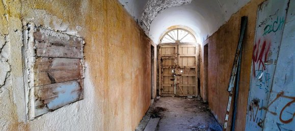  بناية في Palermo, Italy 400متر مربع رقم 68993 12