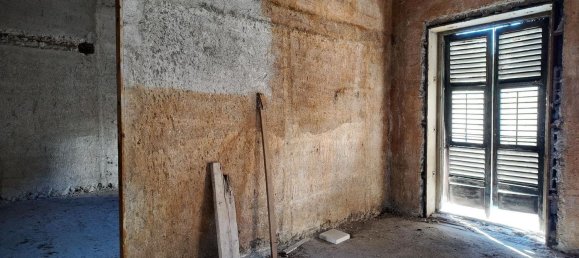  بناية في Palermo, Italy 400متر مربع رقم 68993 23