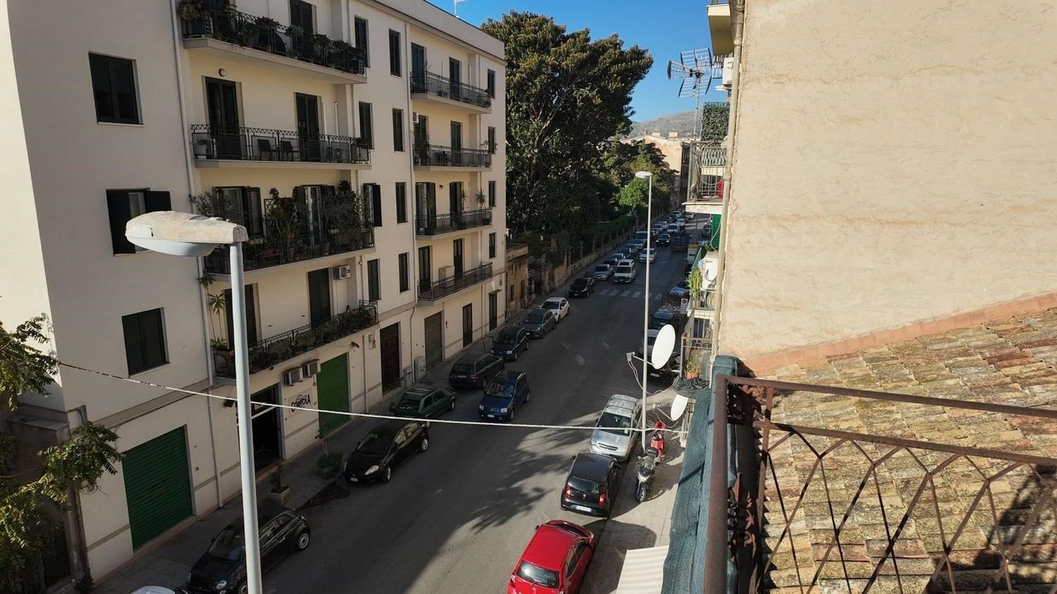  بناية في Palermo, Italy 400متر مربع رقم 68993