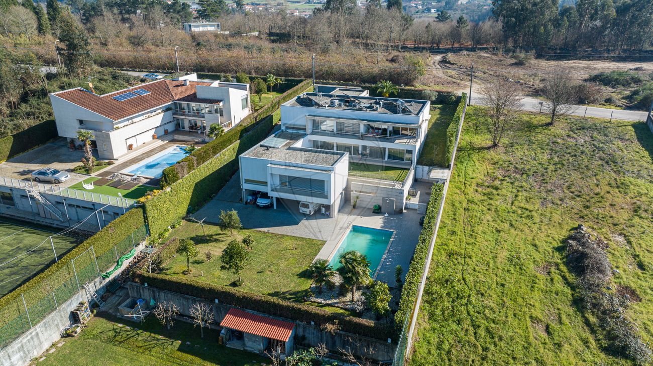 4 bedrooms House in Guimaraes, Portugal No. 183390