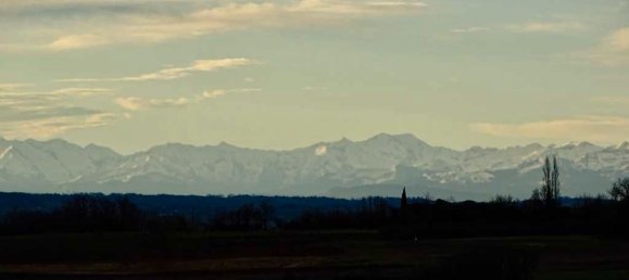 1250m² Land in L'Isle-Jourdain, France No. 113089 6