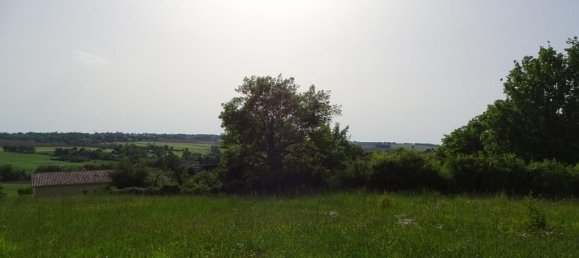 1250m² Land in L'Isle-Jourdain, France No. 113089 8