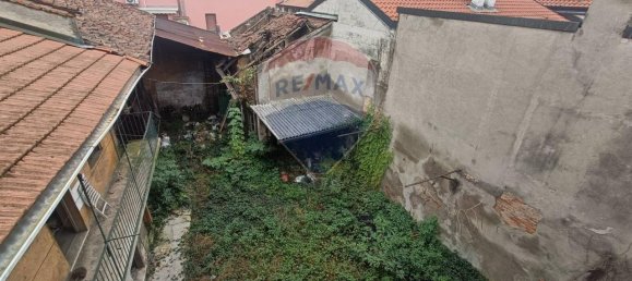 Casa de 8 divisões em Varedo, Italy N.º 121075 7