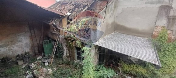 Casa de 8 divisões em Varedo, Italy N.º 121075 14