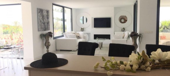 4 Schlafzimmer Villa in Marbella, Spain, Nr. 75514 10