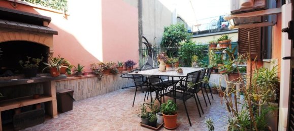 6 rooms House in Prato, Italy No. 308876 2