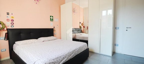 6 rooms House in Prato, Italy No. 308876 16