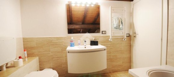 6 rooms House in Prato, Italy No. 308876 25