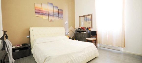 6 rooms House in Prato, Italy No. 308876 13