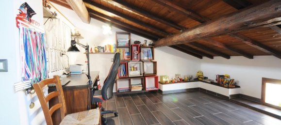 6 rooms House in Prato, Italy No. 308876 22