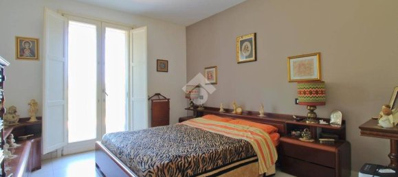Apartamento de 4 dormitorios en Castelfidardo, Italy No. 260844 11