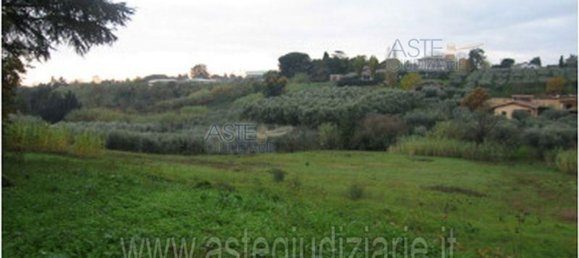 5000m² Land in Velletri, Italy No. 26059 3