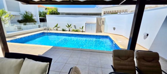 Таунхаус с 3 спальнями в Пила, Кипр № 25938 3