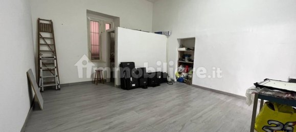 2 rooms Commercial property in Naples, Italy No. 191890 6
