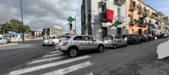 2 rooms Commercial property in Naples, Italy No. 191890 14