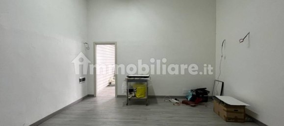 2 rooms Commercial property in Naples, Italy No. 191890 10