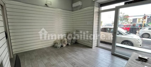 2 rooms Commercial property in Naples, Italy No. 191890 16