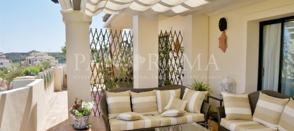 4 bedrooms Penthouse in Benahavis, Spain No. 121982 7