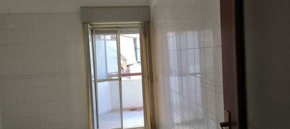 Apartamento de 3 divisões em Messina, Italy N.º 168582 19