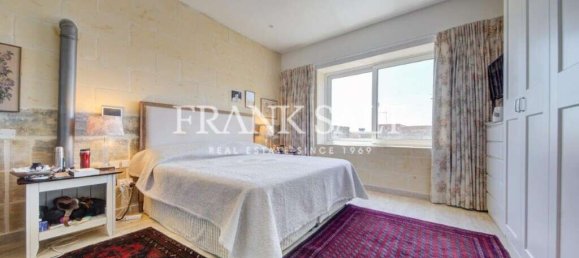 4 غرف نوم منزل في Xewkija, Malta رقم 6081 10