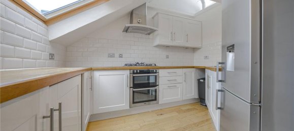 2 bedrooms Apartment in London, United Kingdom No. 7213 3