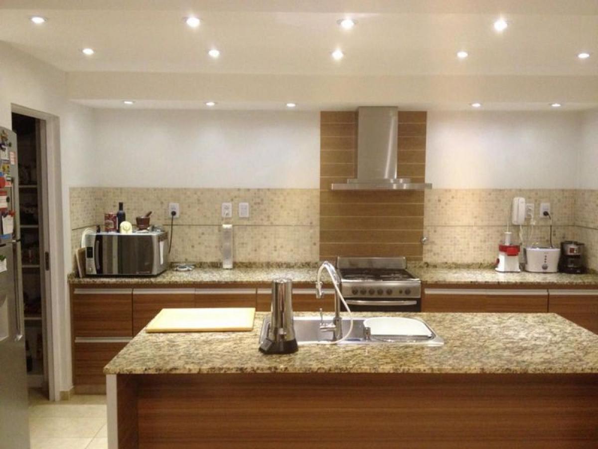 3 bedrooms House in Santa Fe, Argentina No. 10134