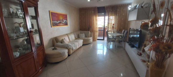 4 bedrooms Apartment in Turin, Italy No. 339599 23