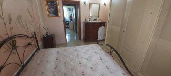 4 bedrooms Apartment in Turin, Italy No. 339599 13