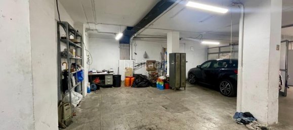 Коммерческая недвижимость 341м² в Бадалона, Испания № 171430 13