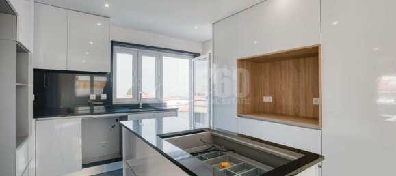 Casa de 4 dormitorios en Vila Nova de Gaia, Portugal No. 17792 4