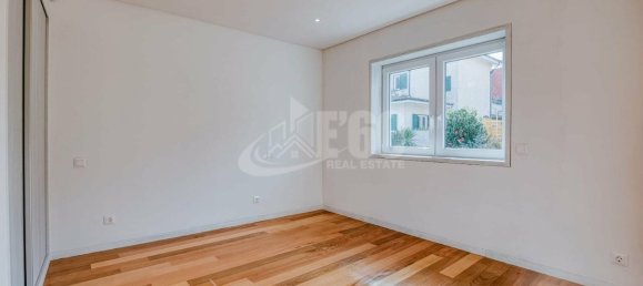 Casa de 4 dormitorios en Vila Nova de Gaia, Portugal No. 17792 5